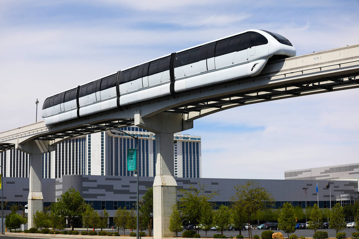 What to Know About Las Vegas Trams and Monorail (2022)